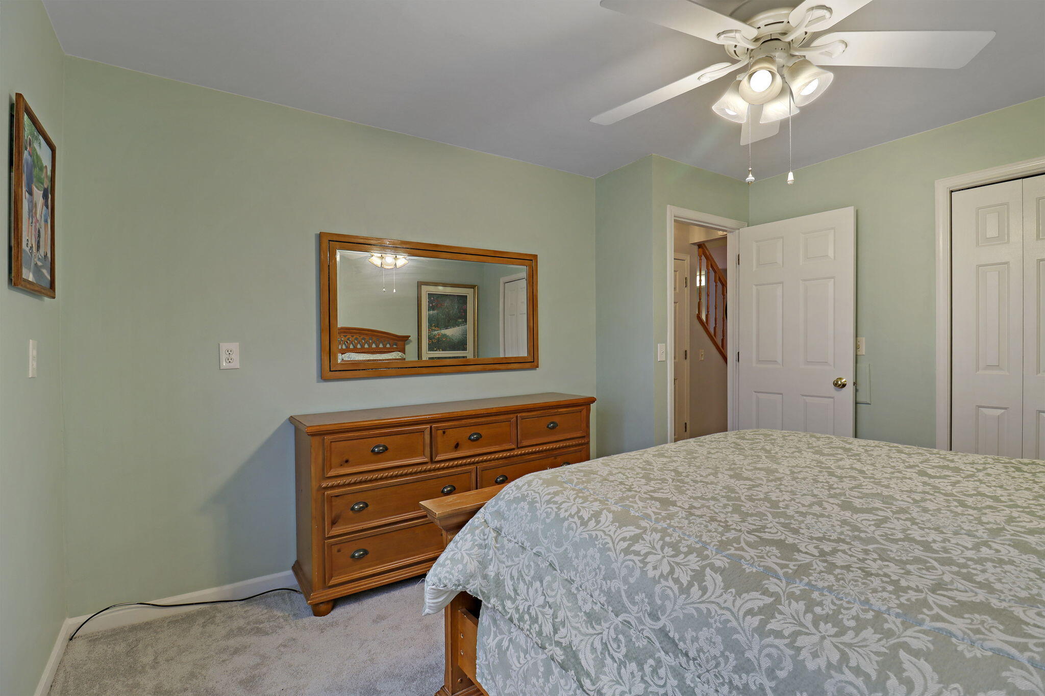 Twin Lakes, Wisconsin 53181, United States, 5 Bedrooms Bedrooms, ,3 BathroomsBathrooms,Residential,Active,253076