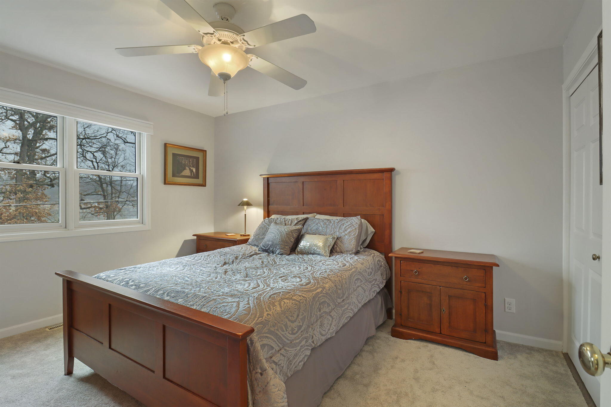 Twin Lakes, Wisconsin 53181, United States, 5 Bedrooms Bedrooms, ,3 BathroomsBathrooms,Residential,Active,253076