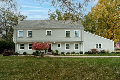 Photo of 2412 W Chestnut Rd, Mequon, WI 53092 (MLS # 1940758) Photo of 2412 W Chestnut Rd, Mequon, WI 53092 (MLS # 1940758)
