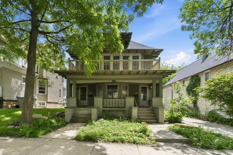 Photo of 2482 N Frederick Ave, Milwaukee, WI 53211 (MLS # 1967681)