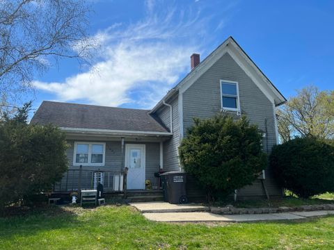 Photo of 11607 W Ryan Rd, Franklin, WI 53132 (MLS # 1919617)