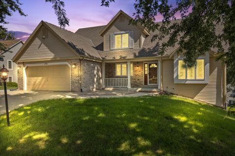 Photo of 2700 Wyngate Way, Waukesha, WI 53189 (MLS # 1947144)