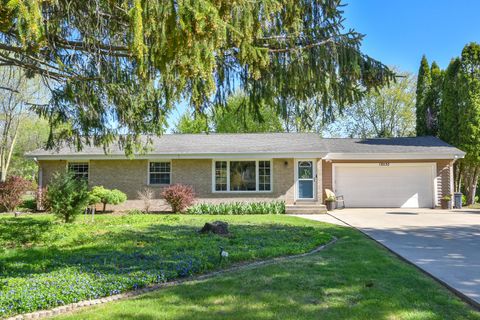 Photo of 18530 Arden Ave, Brookfield, WI 53045 (MLS # 1961898)