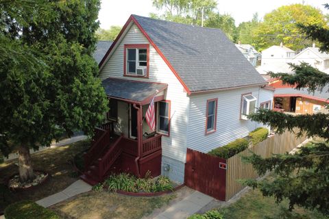 Photo of 528 S 65th St, Milwaukee, WI 53214 (MLS # 1973193)