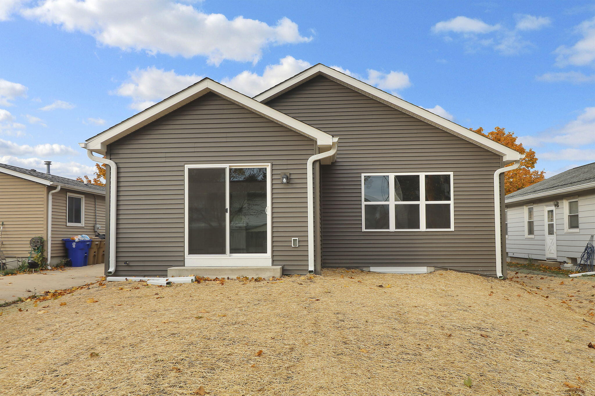 Kenosha, Wisconsin 53142, United States, 3 Bedrooms Bedrooms, ,2 BathroomsBathrooms,Residential,Active,240798