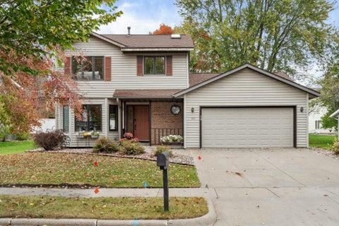Photo of 1941 Esther Dr, Onalaska, WI 54650 (MLS # 1985561)