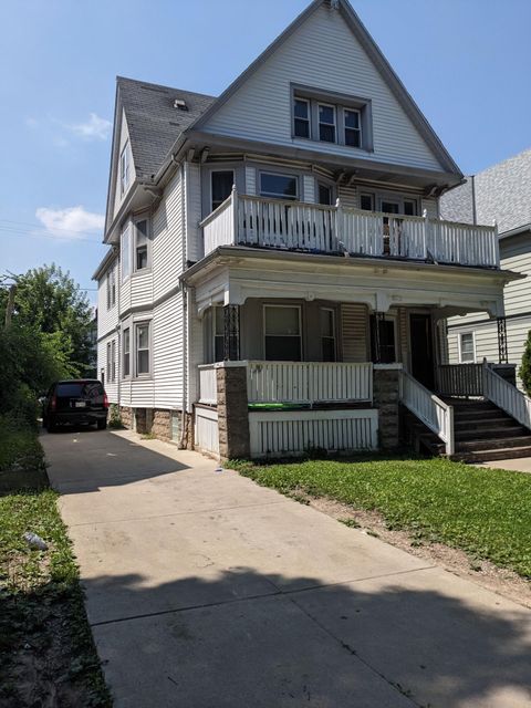 Photo of 2113 N 48th St, Milwaukee, WI 53208 (MLS # 1931609)