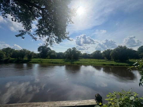 Photo of 7718 Shorewood Dr, Salem Lakes, WI 53168 (MLS # 1976046)