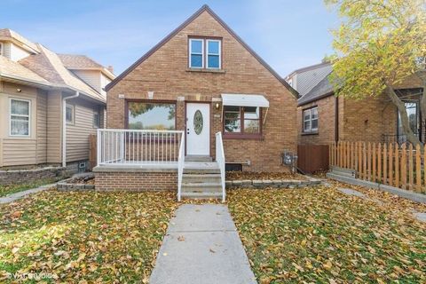 2678 S 16th St, Milwaukee, WI 53215 - #: 1917609