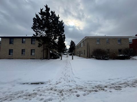 Photo of 6701 W Bluemound Rd, Wauwatosa, WI 53213 (MLS # 1947969)