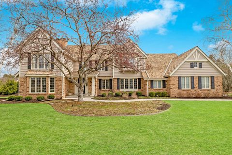 Photo of 10018 N Waterleaf Dr, Mequon, WI 53092 (MLS # 1915956)