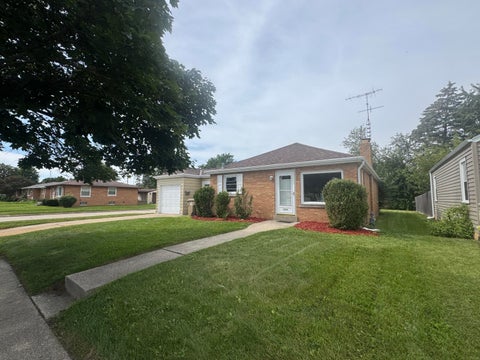 Photo of 3526 17th Ave, Kenosha, WI 53140 (MLS # 1979615)