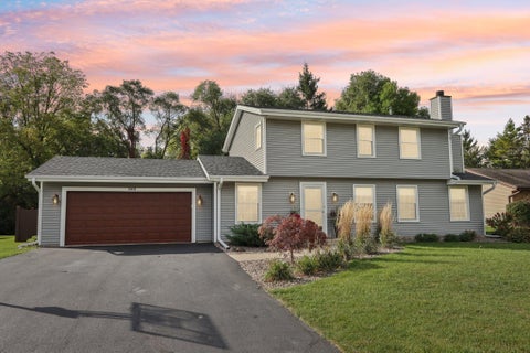 Photo of 14045 W Beechwood Trl, New Berlin, WI 53151 (MLS # 1937051)