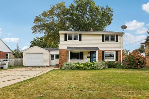Photo of 9035 W Morgan Ave, Milwaukee, WI 53228 (MLS # 1952145)