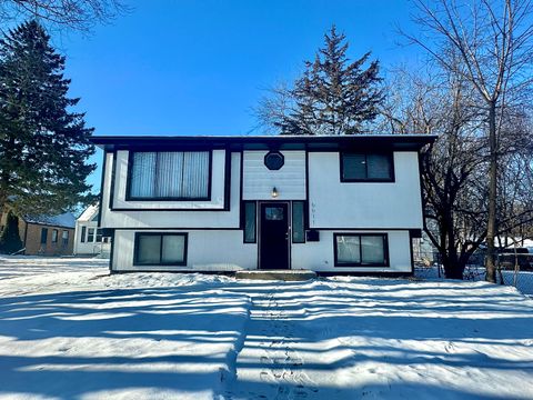 Photo of 6611 N 52nd St, Milwaukee, WI 53223 (MLS # 1946214)