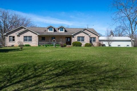 Photo of 9506 296th Ave, Salem Lakes, WI 53168 (MLS # 1940175) Photo of 9506 296th Ave, Salem Lakes, WI 53168 (MLS # 1940175)