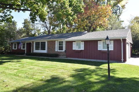 Photo of 4837 W Knollwood Dr, Mount Pleasant, WI 53403 (MLS # 1983785)