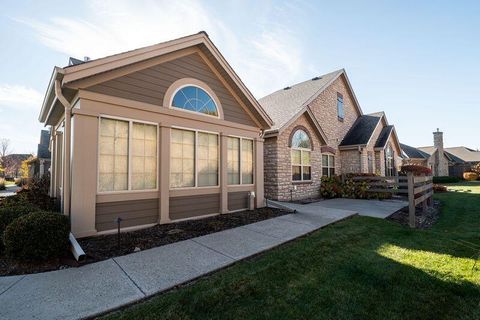 Photo of 15270 Huff Way, Brookfield, WI 53005 (MLS # 1950150)