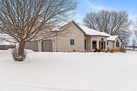 Photo of W20744 Hammer Ln, Gale, WI 54630 (MLS # 1944793)