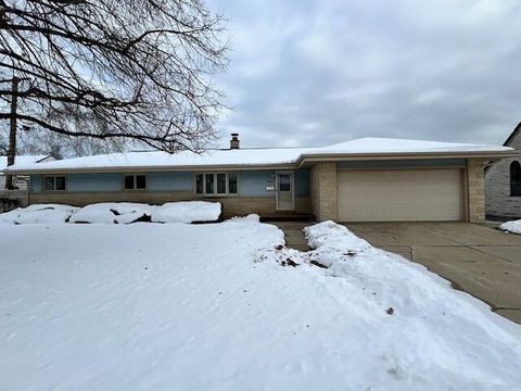 Photo of 5919 37th Ave, Kenosha, WI 53144 (MLS # 1945111)