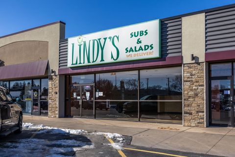 Photo of 225 Sand Lake Rd, Onalaska, WI 54650 (MLS # 1951933)