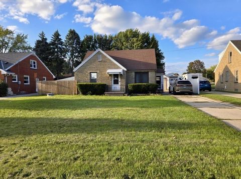 Photo of 3624 E College Ave, Cudahy, WI 53110 (MLS # 1951635)