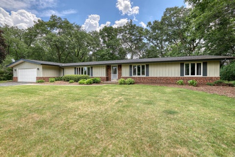 Photo of S43W36805 Laak Ln, Ottawa, WI 53118 (MLS # 1967840)