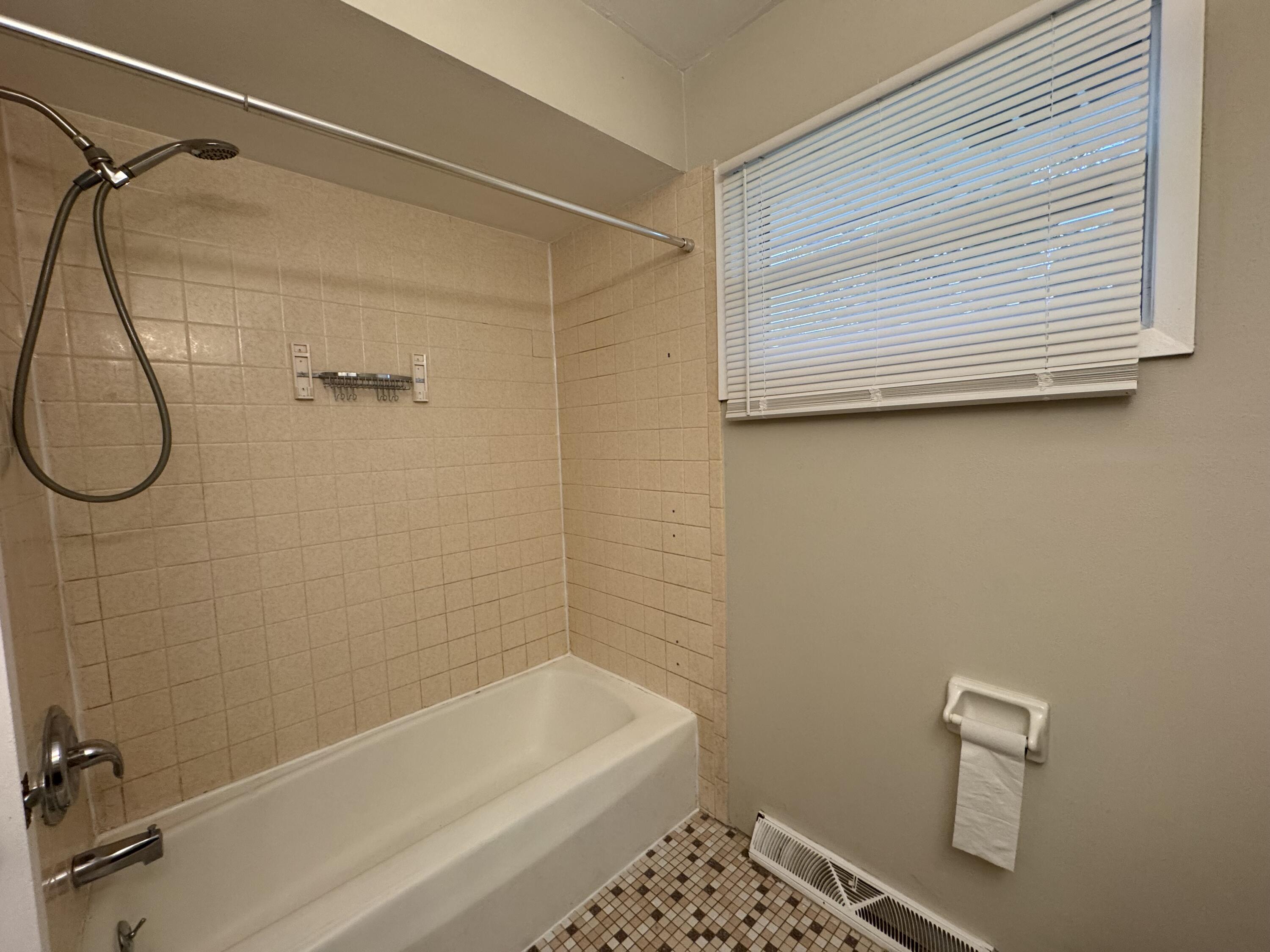 Milwaukee, Wisconsin 53223, United States, 3 Bedrooms Bedrooms, ,2 BathroomsBathrooms,Residential,Active,148427