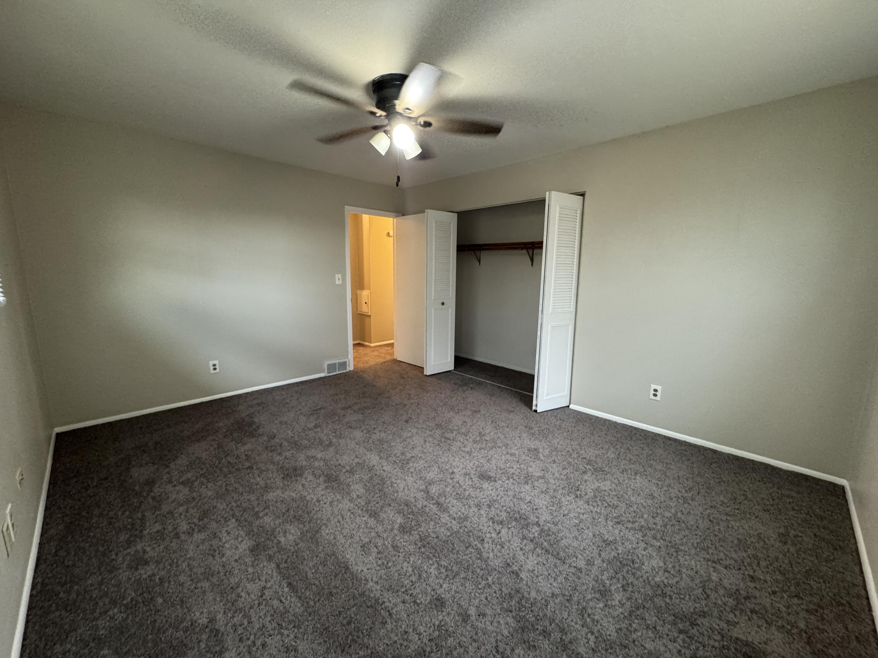 Milwaukee, Wisconsin 53223, United States, 3 Bedrooms Bedrooms, ,2 BathroomsBathrooms,Residential,Active,148427