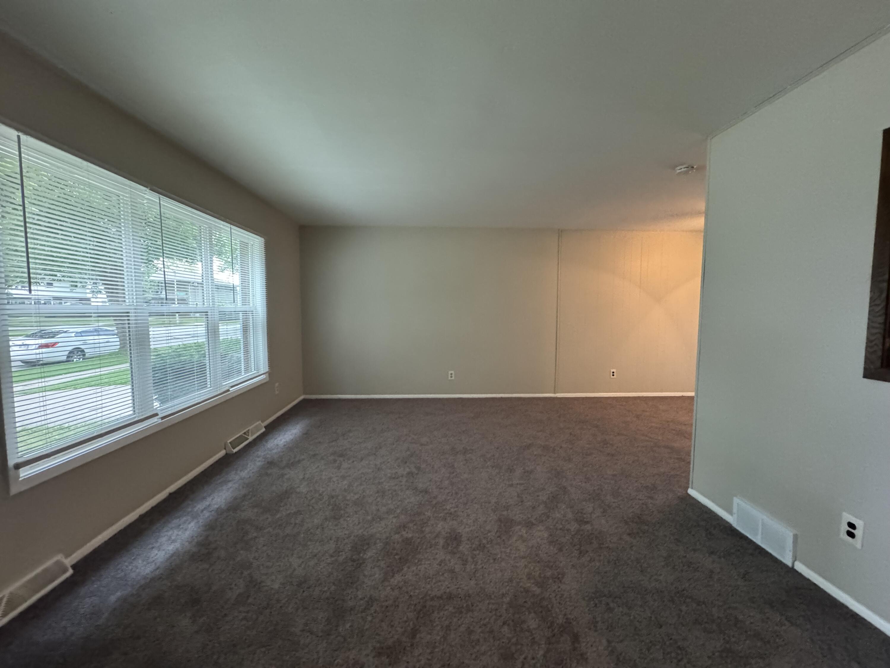 Milwaukee, Wisconsin 53223, United States, 3 Bedrooms Bedrooms, ,2 BathroomsBathrooms,Residential,Active,148427