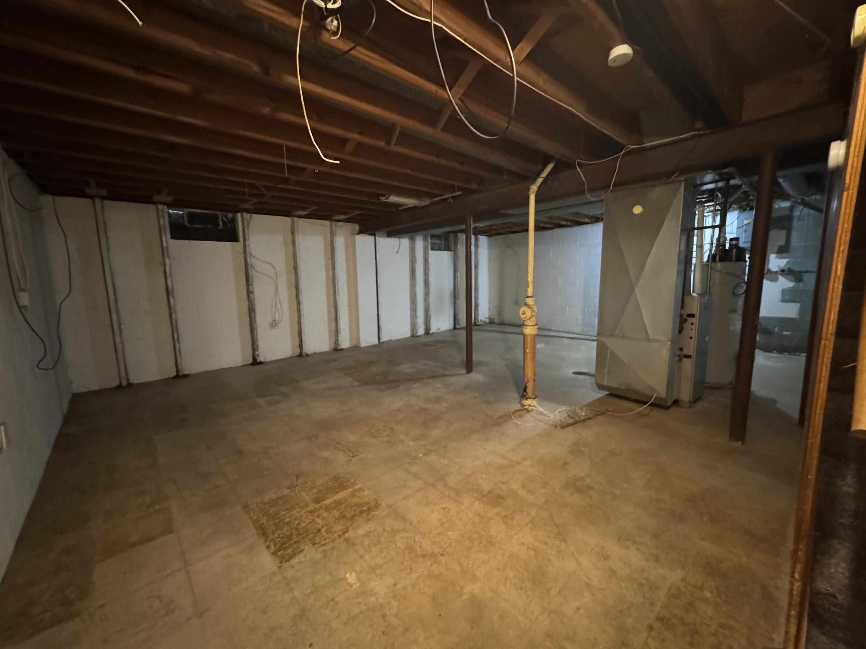 Milwaukee, Wisconsin 53223, United States, 3 Bedrooms Bedrooms, ,2 BathroomsBathrooms,Residential,Active,148427