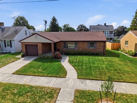 Photo of 415 Geele Ave, Sheboygan, WI 53083 (MLS # 1978764)
