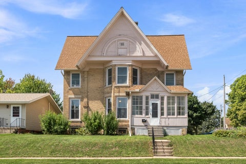 Photo of 23 N John St, Mayville, WI 53050 (MLS # 1979262)