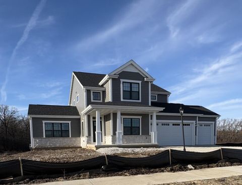 Photo of 9155 S Winding Way, Franklin, WI 53132 (MLS # 1946386)