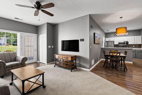 Photo of 2415 Fox River Pkwy, Waukesha, WI 53189 (MLS # 1941078) Photo of 2415 Fox River Pkwy, Waukesha, WI 53189 (MLS # 1941078)