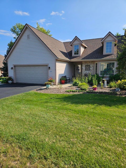 Photo of 2081 Upper Ridge Rd, Port Washington, WI 53074 (MLS # 1978140)