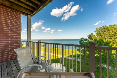 Photo of 4120 S Lake Dr, Saint Francis, WI 53235 (MLS # 1967390)