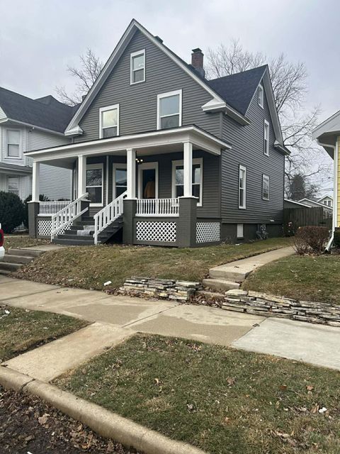 Photo of 1428 Hayes Ave, Racine, WI 53405 (MLS # 1962527)