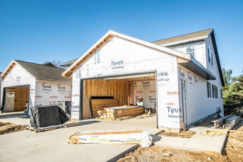 Photo of 1336 Legion Cir, West Bend, WI 53090 (MLS # 1955038)