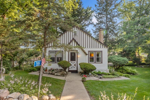 Photo of 506 Pinewood Trce, Twin Lakes, WI 53181 (MLS # 1971348)