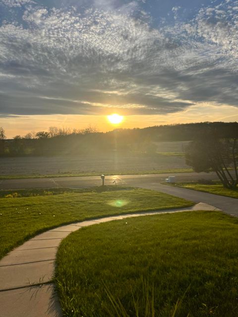 Photo of W220N9740 Amy Belle Rd, Germantown, WI 53017 (MLS # 1964018)