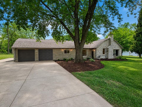 Photo of N71W22103 Good Hope Rd, Lisbon, WI 53089 (MLS # 1984104)