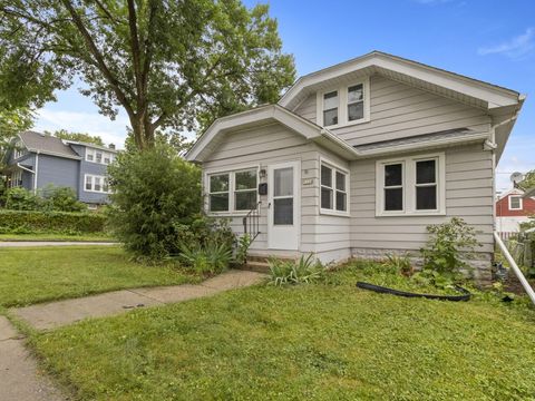 9324 W Lapham St, West Allis, WI 53214 - #: 1930070