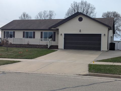 Photo of 810 Aspen Blvd, Sparta, WI 54656 (MLS # 1956543)