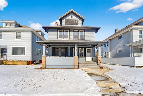 Photo of 1948 Twelfth St, Racine, WI 53403 (MLS # 1948455)