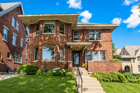 Photo of 2625 N Wahl Ave, Milwaukee, WI 53211 (MLS # 1978716)