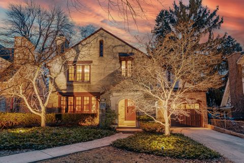 Photo of 3467 N Frederick Ave, Milwaukee, WI 53211 (MLS # 1954824)