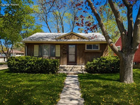 Photo of 5874 N 67th St, Milwaukee, WI 53218 (MLS # 1961373)
