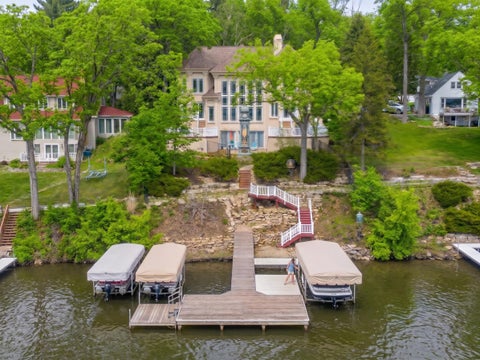 Photo of 2718 Willow Point Dr, Delavan, WI 53115 (MLS # 1979412)