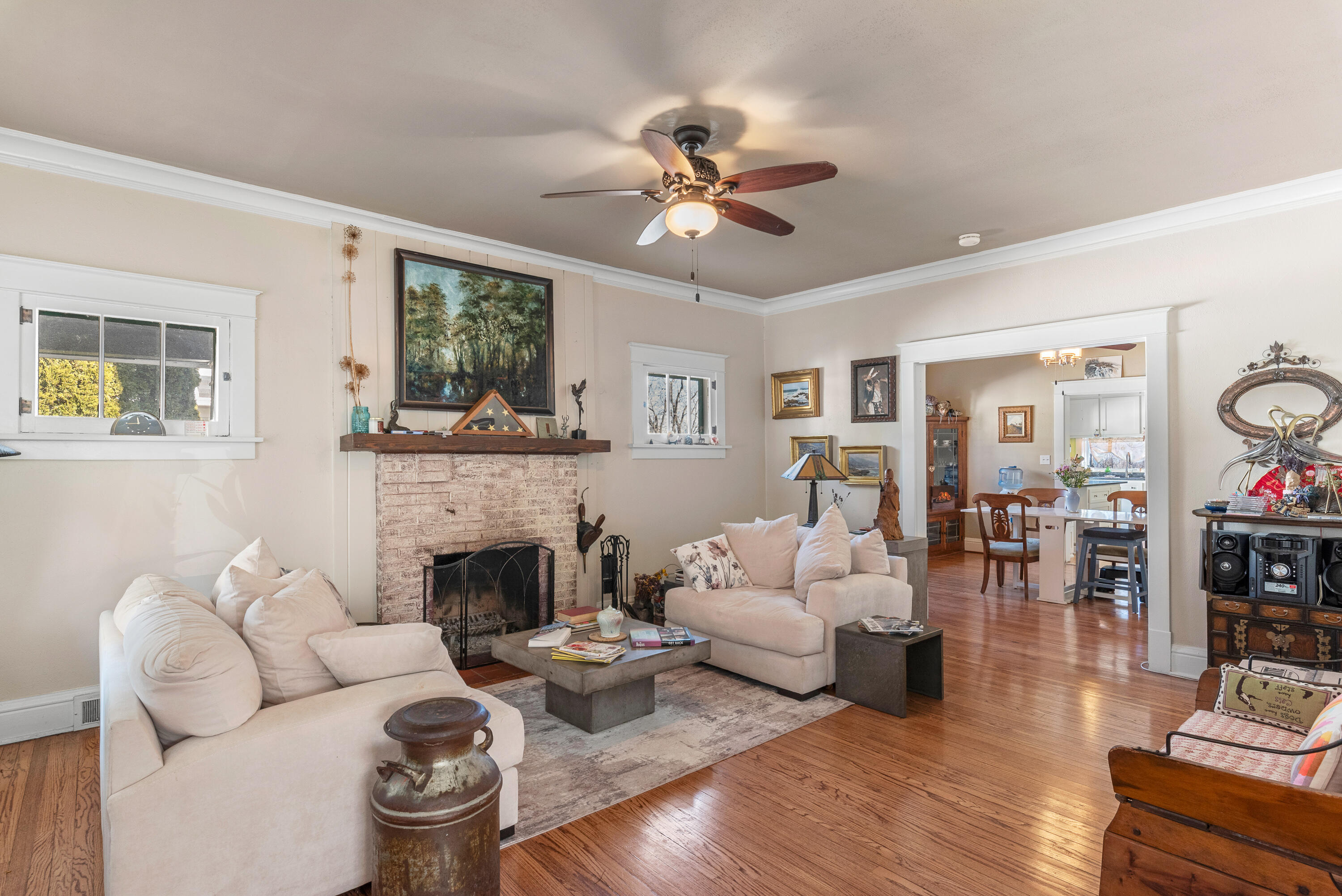 Port Washington, Wisconsin 53074, United States, 2 Bedrooms Bedrooms, ,2 BathroomsBathrooms,Residential,Pending,6484